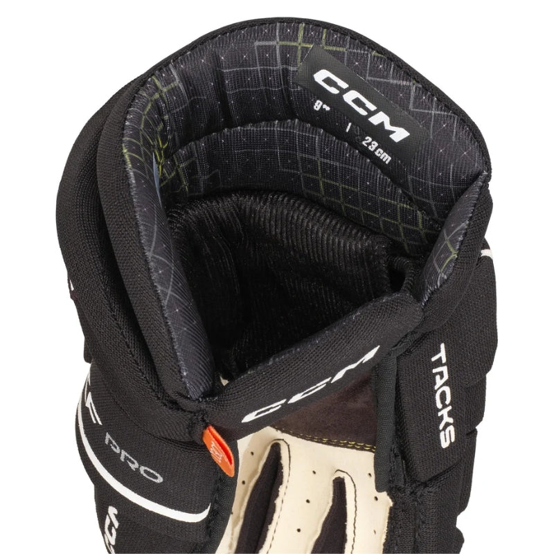 CCM Hockey Gloves CCM Tacks XF Pro Hockey Gloves Youth 2024 Black White