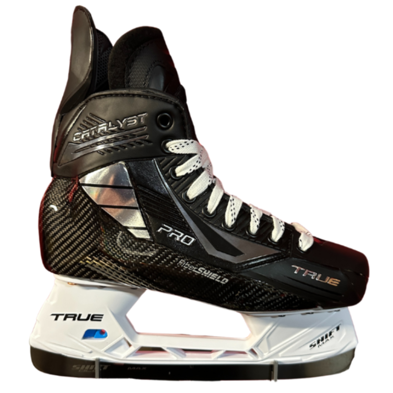 True Catalyst Pro Stock Skates Yanni Gourde (7.5 Wide) side pointing right