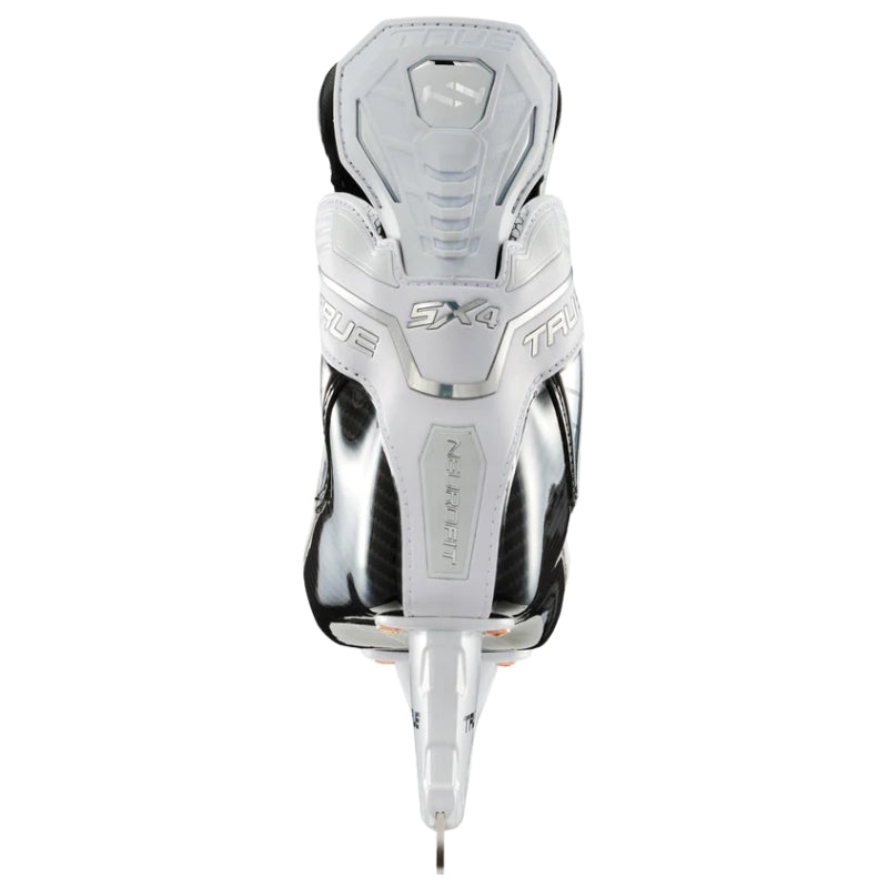 TRUE Hockey Skates TRUE Catalyst 5X4 Whiteout Hockey Skates Senior 2025 White Fit Regular Wide