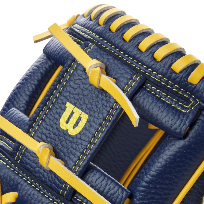 Wilson Baseball Gloves Wilson A200 Savannah Bananas 10" T-Ball (2026) Youth Banana YellowithNavy WBW10221710 LHT Left-hand throw