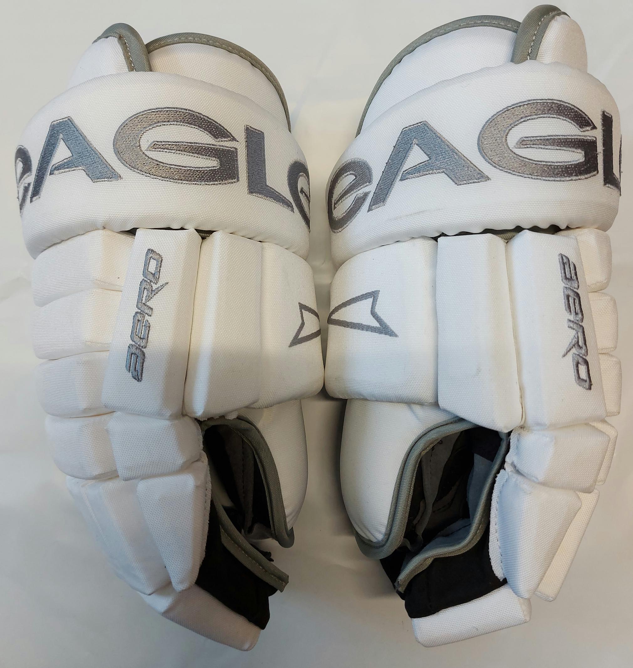Eagle Custom Aero White & Silver Gloves