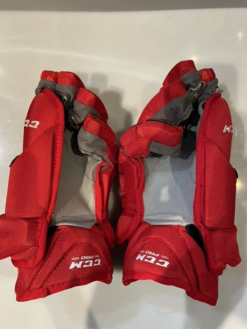 CCM Prostock Hockey Gloves - Detroit Redwings Red 15"